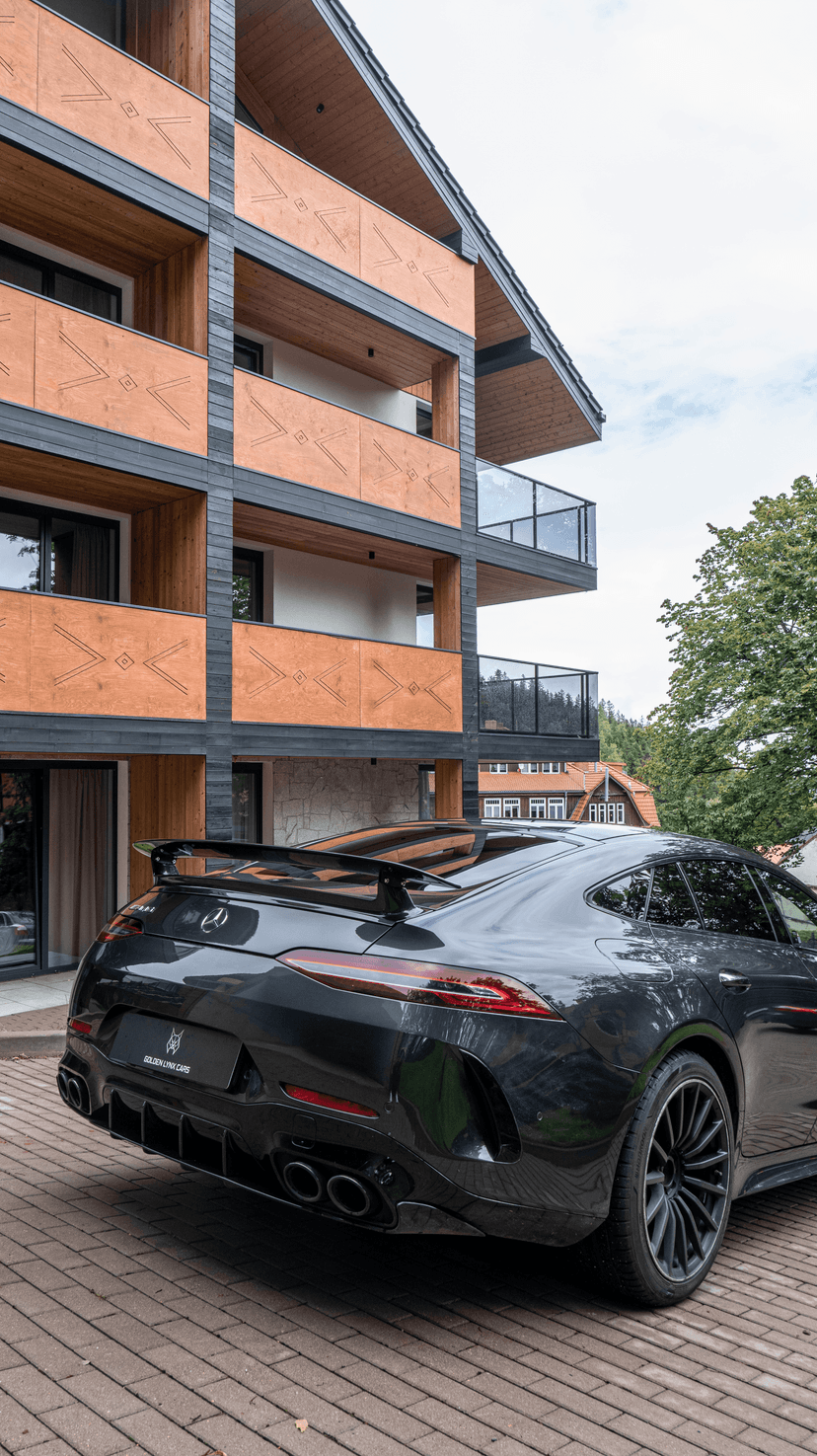 Mercedes AMG GT 43